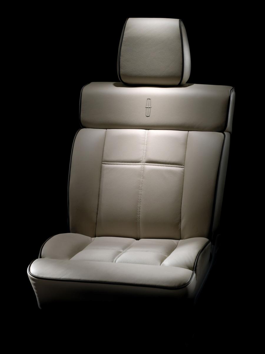  Lincoln Mark LT Concept 2006 года  (фото 31 из 74)